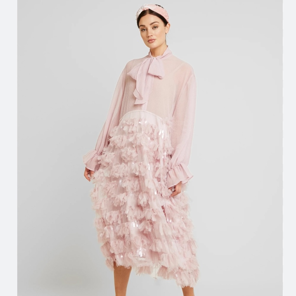 Sister Jane Infinite Ruffle Light pink midi dress